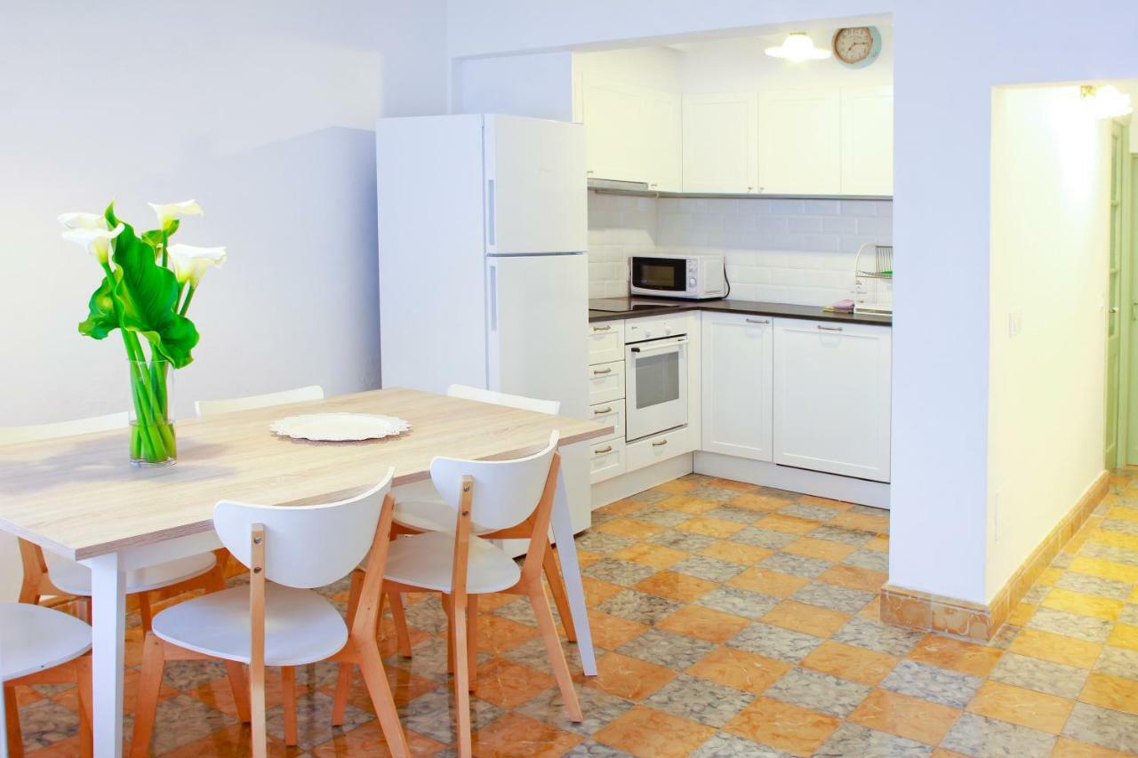 Es Badiu Villa อาไลยอร์ ภายนอก รูปภาพ